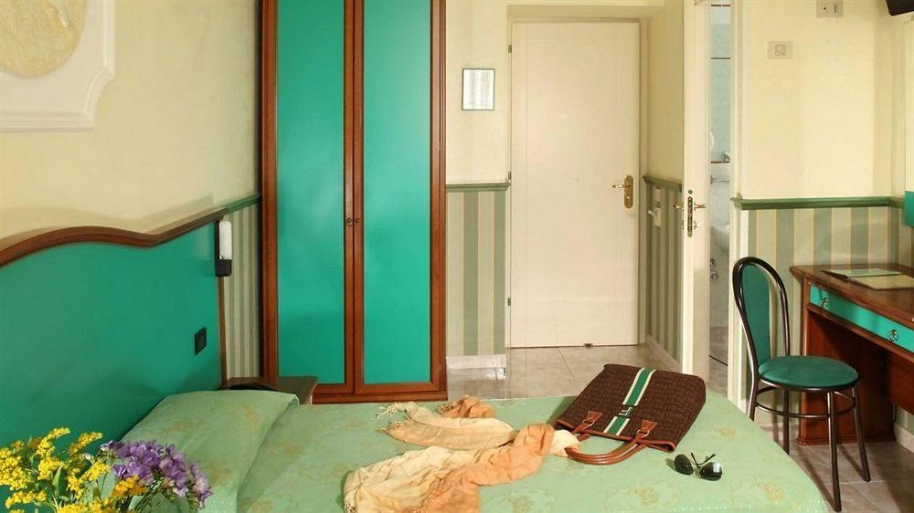 Hotel Dorica Rom Exteriör bild