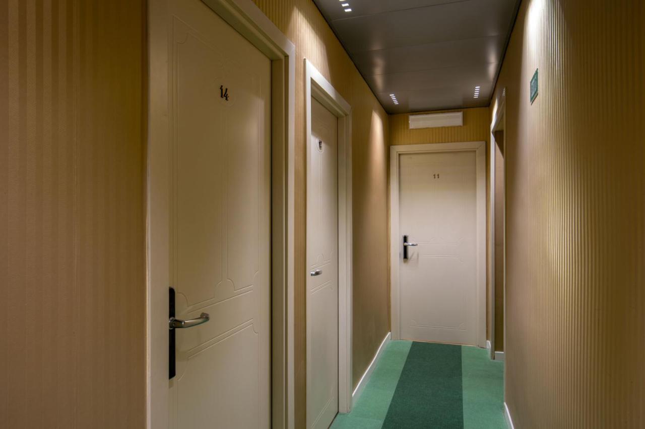 Hotel Dorica Rom Exteriör bild
